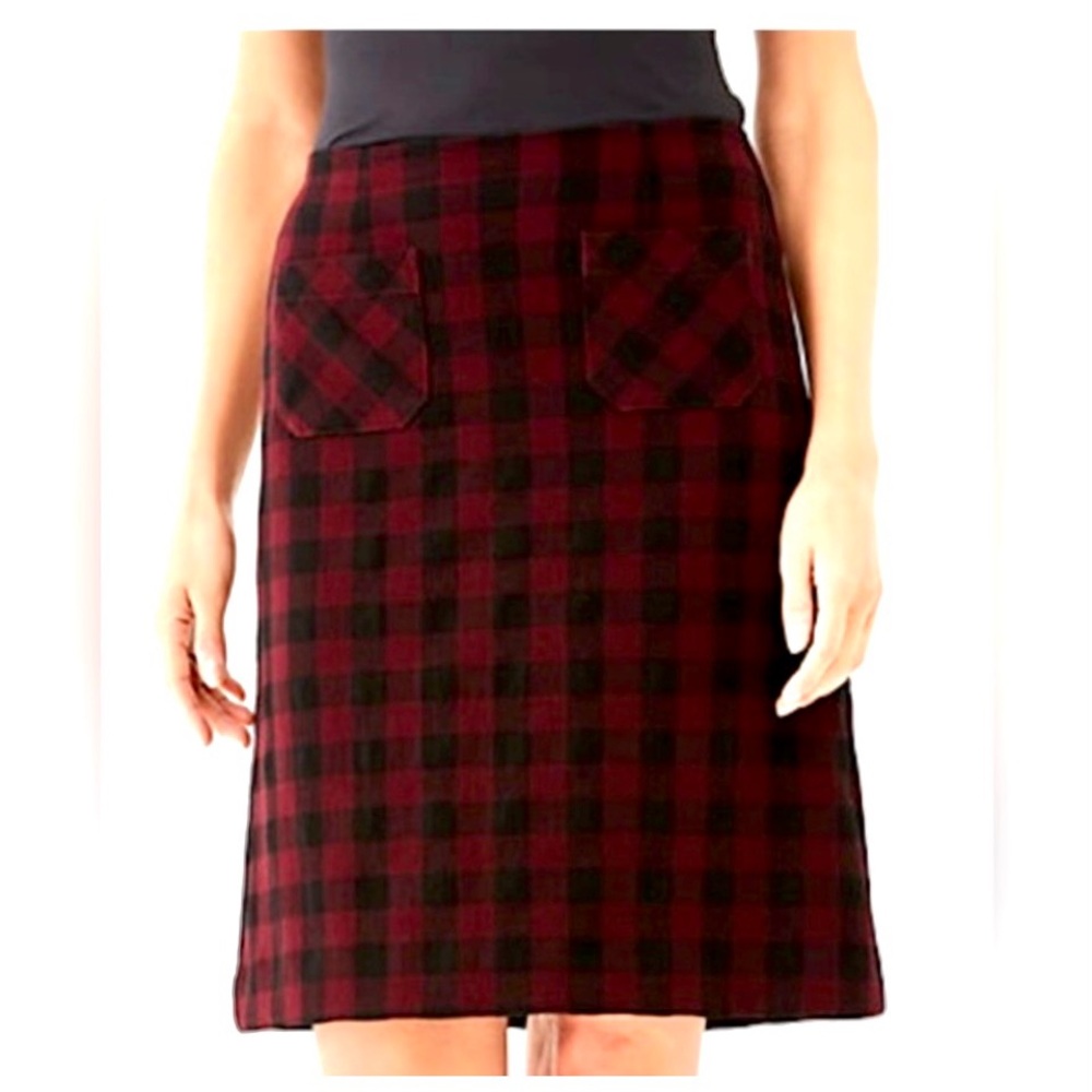 NWT J. Jill Red and Black Lined Buffalo Plaid Skirt. Pinot/black. Size MP.